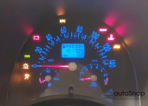 2003 Volkswagen New Beetle Gl z USA, uszkodzony, nr VIN 3VWBK21C43M409964